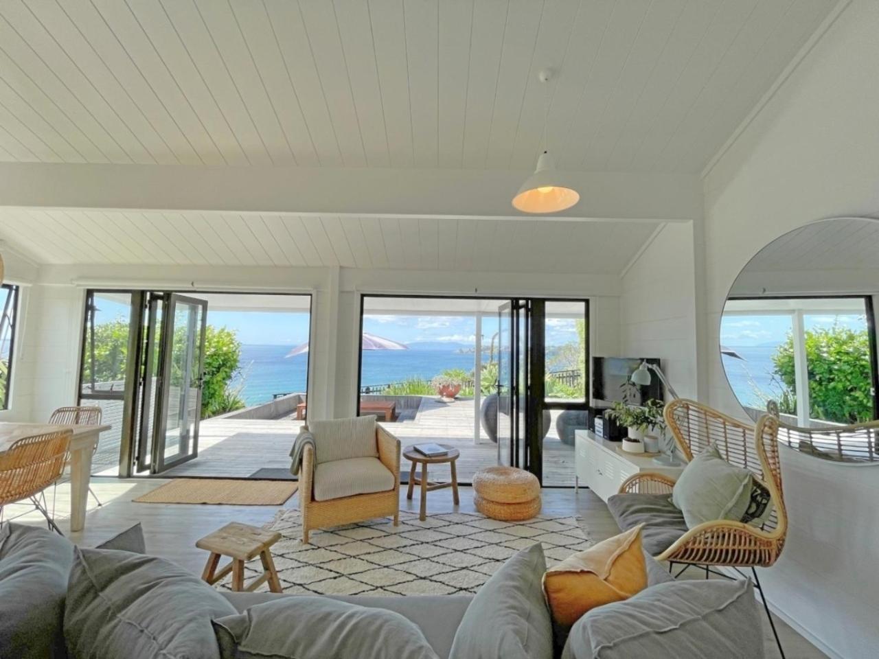Seaview Estate - Stay Waiheke Onetangi Esterno foto