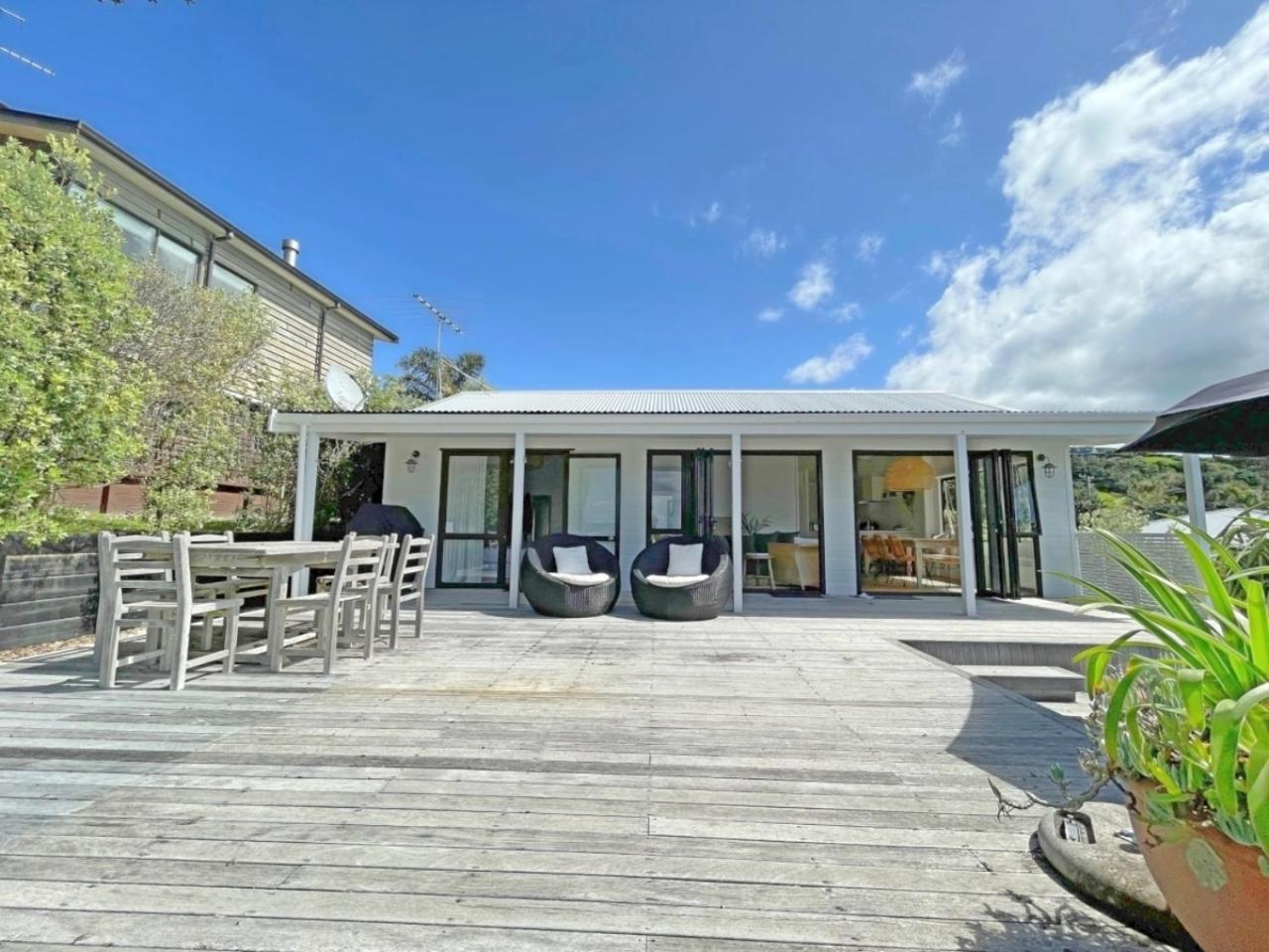 Seaview Estate - Stay Waiheke Onetangi Esterno foto