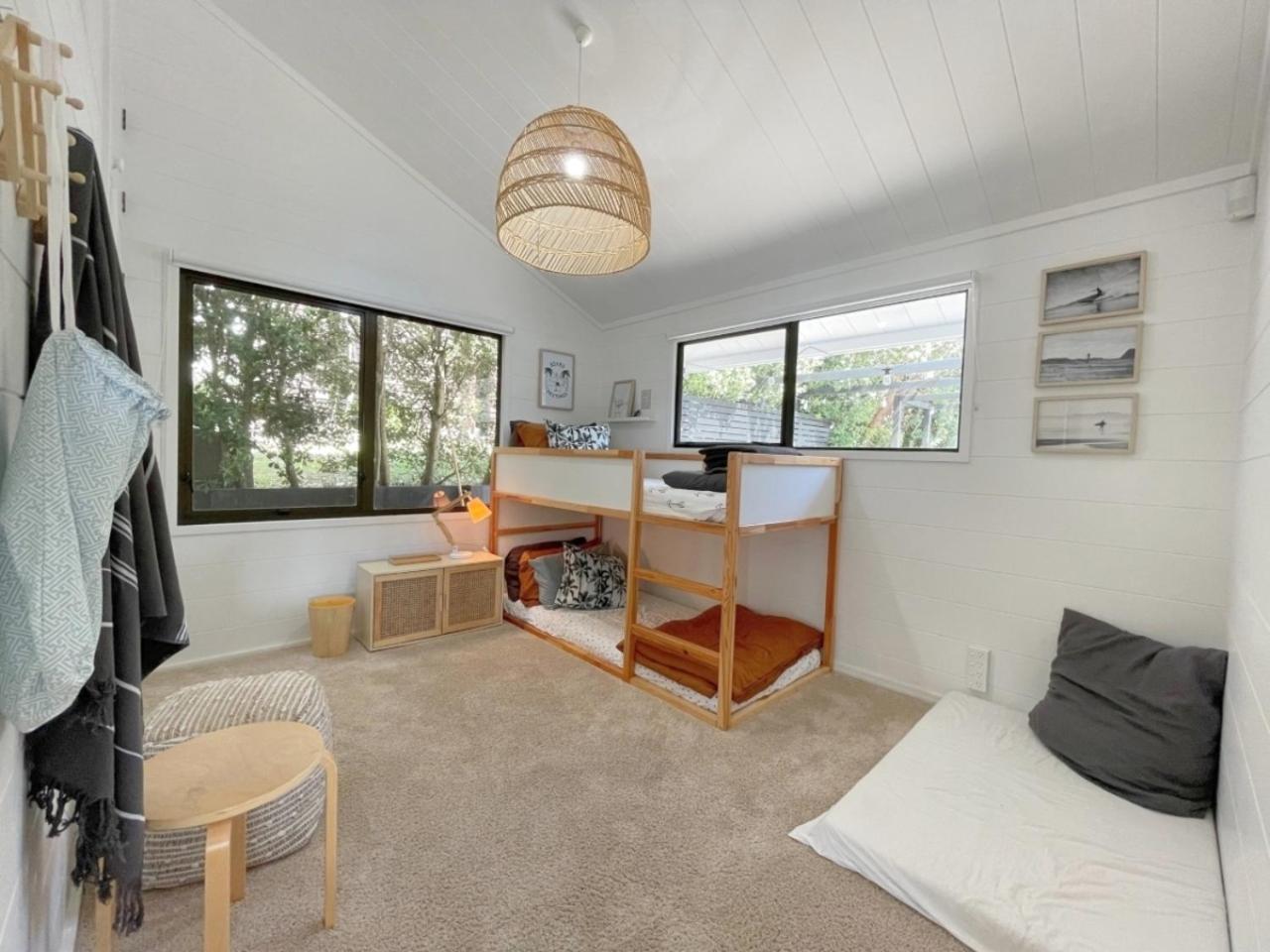 Seaview Estate - Stay Waiheke Onetangi Esterno foto