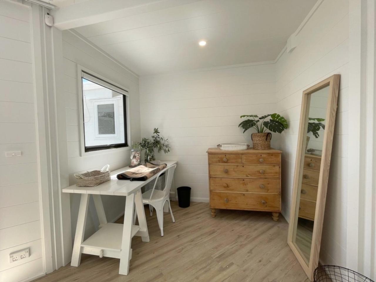 Seaview Estate - Stay Waiheke Onetangi Esterno foto